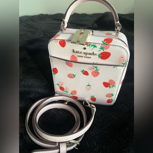*RARE COLLECTIBLE* 
Kate Spade Strawberry Vanity Crossbody